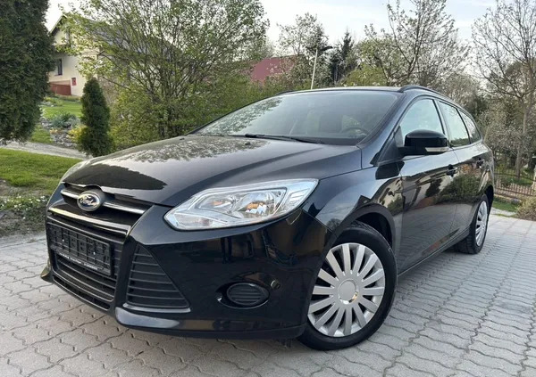 podkarpackie Ford Focus cena 23900 przebieg: 158000, rok produkcji 2012 z Piła